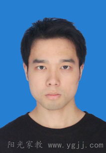 在校大三學生，虹口江灣鎮家教輔導，專業證件照備查